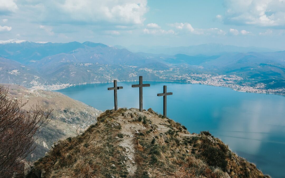 A Entrega Total de Deus a Nós